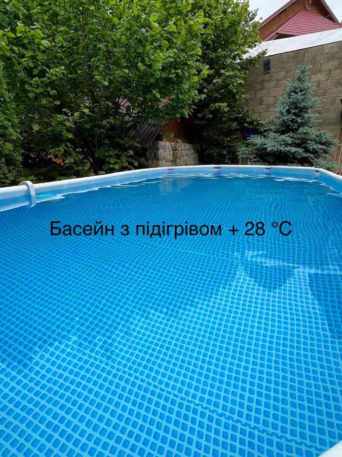 Кам'Яний Двір ميكوليتشن المظهر الخارجي الصورة